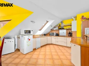 Prodej atypického bytu, Volyně, náměstí Svobody, 126 m2