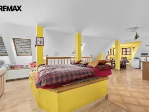 Prodej atypického bytu, Volyně, náměstí Svobody, 126 m2