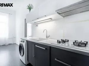 Pronájem bytu 3+1, Karlovy Vary, T. G. Masaryka, 74 m2