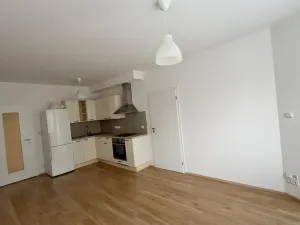 Pronájem bytu 2+kk, Praha - Střížkov, Makedonská, 48 m2