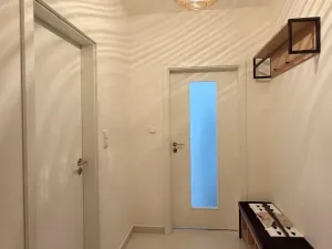 Pronájem bytu 2+kk, Praha - Střížkov, Makedonská, 48 m2