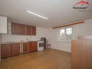 Prodej rodinného domu, Kroměříž - Těšnovice, 190 m2