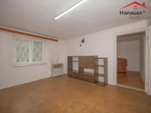 Prodej rodinného domu, Kroměříž - Těšnovice, 190 m2