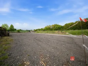 Pronájem skladu, Stěžery, 300 m2