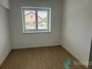 Pronájem bytu 2+kk, Trhové Sviny, Pekárenská, 41 m2