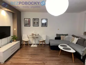 Pronájem bytu 2+1, Kameničky, 65 m2