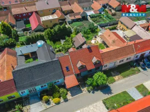 Prodej rodinného domu, Hovorany, 262 m2