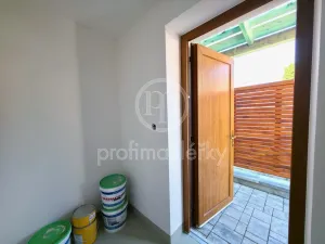 Prodej bytu 2+kk, Oslavany, Široká, 44 m2