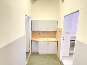 Pronájem kanceláře, Planá, Zámecká, 380 m2