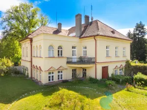 Prodej vily, Jindřichův Hradec, Karlov, 322 m2