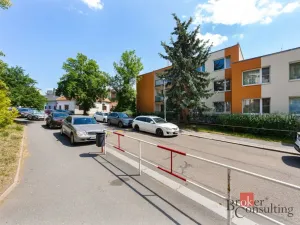 Prodej bytu 3+1, Praha - Hostivař, Trhanovské náměstí, 74 m2