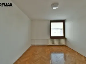 Pronájem bytu 3+kk, Hradec Králové - Nový Hradec Králové, Na Občinách, 74 m2