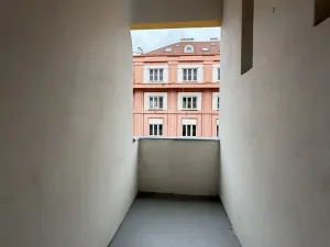 Pronájem bytu 2+kk, Praha - Holešovice, Tusarova, 64 m2