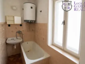 Prodej rodinného domu, Pohnání, 290 m2