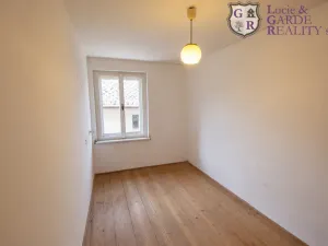 Prodej rodinného domu, Pohnání, 290 m2