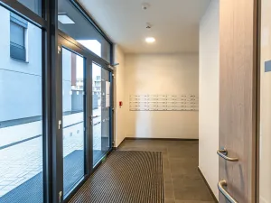 Prodej bytu 1+kk, Praha - Háje, Sochorcova, 34 m2