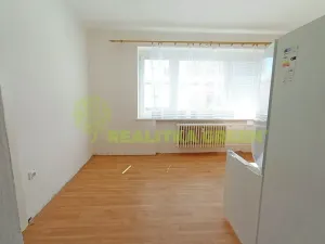 Pronájem bytu 2+1, Sezimovo Ústí, 9. května, 52 m2