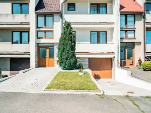 Prodej rodinného domu, Syrovátka, 245 m2