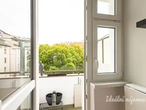 Pronájem bytu 3+kk, Praha - Vysočany, Staromlýnská, 58 m2