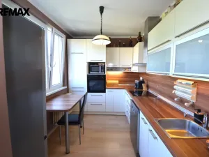 Prodej bytu 3+1, Olomouc, Herrmannova, 70 m2