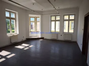 Prodej restaurace, Hostinné, Horská, 450 m2
