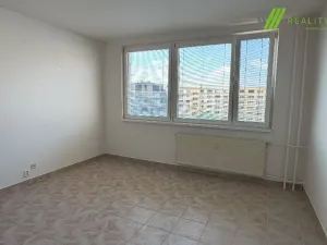 Pronájem bytu 1+1, Hodonín, Slunečná, 32 m2