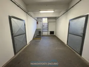 Pronájem skladu, Znojmo, Dobšická, 10 m2
