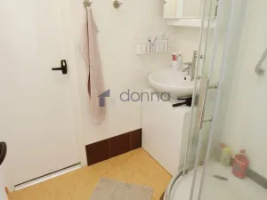 Pronájem bytu 3+1, Praha, Počernická, 73 m2