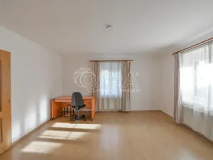 Pronájem bytu 4+1, Davle, K pivovaru