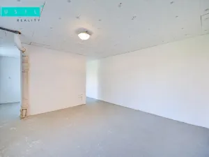 Prodej bytu 2+1, Olomouc - Nové Sady, Za poštou, 57 m2