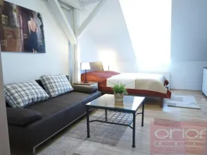 Pronájem bytu 3+kk, Praha - Břevnov, Bělohorská, 100 m2