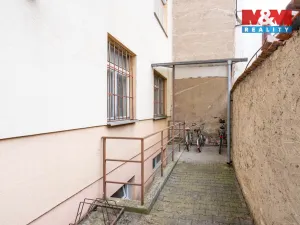 Prodej bytu 1+1, Poděbrady, Komenského, 36 m2