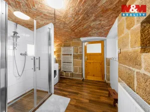 Prodej chalupy, Arnoltice, 168 m2