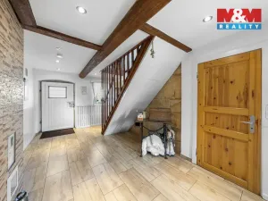 Prodej chalupy, Arnoltice, 168 m2