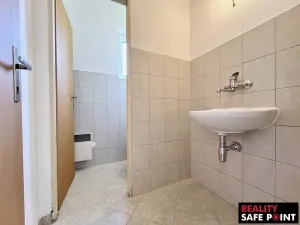 Prodej obchodního prostoru, Zruč-Senec, Plánská, 3159 m2