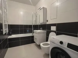 Pronájem bytu 2+kk, Praha - Prosek, Litvínovská, 60 m2