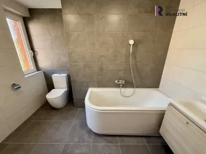 Pronájem bytu 2+1, Horní Slavkov, Poštovní, 65 m2
