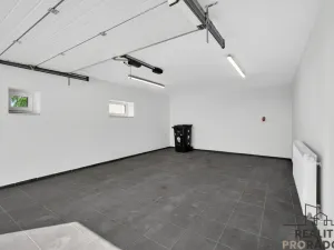 Prodej bytu 5+kk, Dobšice, 224 m2