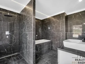 Prodej rodinného domu, Dobšice, 339 m2