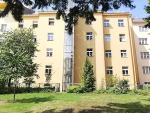 Pronájem bytu 1+1, Praha - Bubeneč, U zeměpisného ústavu, 37 m2