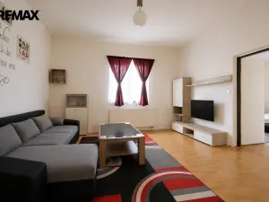 Prodej vícegeneračního domu, Hradec Králové - Kukleny, Honkova, 236 m2