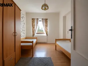 Prodej vícegeneračního domu, Hradec Králové - Kukleny, Honkova, 236 m2