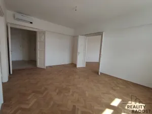 Pronájem bytu 3+1, Český Těšín, Čapkova, 120 m2