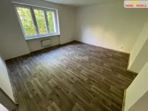 Pronájem bytu 2+1, Karlovy Vary - Stará Role, Závodu míru, 71 m2