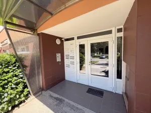 Prodej bytu 3+1, Brno - Bystrc, Štouračova, 73 m2