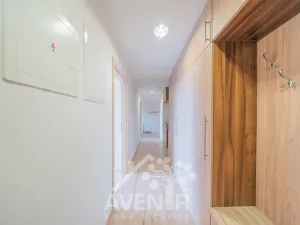Prodej bytu 3+1, Domanín, 81 m2