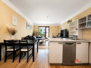 Pronájem bytu 2+kk, Praha - Karlín, Rohanské nábřeží, 57 m2