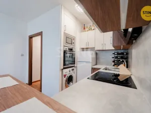 Prodej bytu 2+kk, Bruntál, Uhlířská, 36 m2