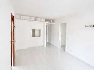 Prodej bytu 3+kk, Cala Vinyes, Španělsko, 80 m2