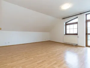 Pronájem vily, Praha - Nebušice, K Noskovně, 390 m2